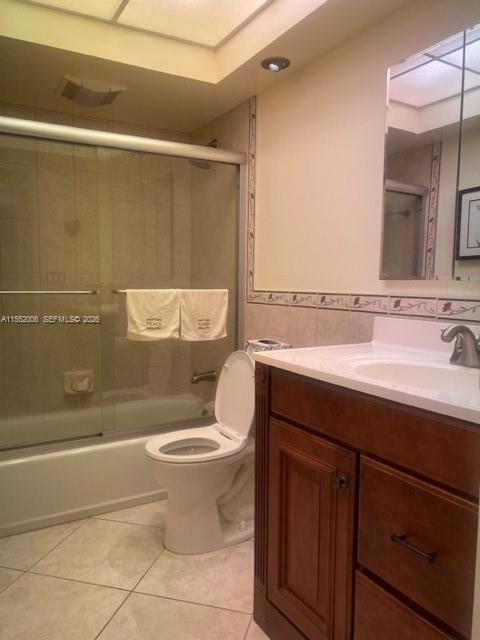 SOMERSET NO EIGHT CONDO - Residential