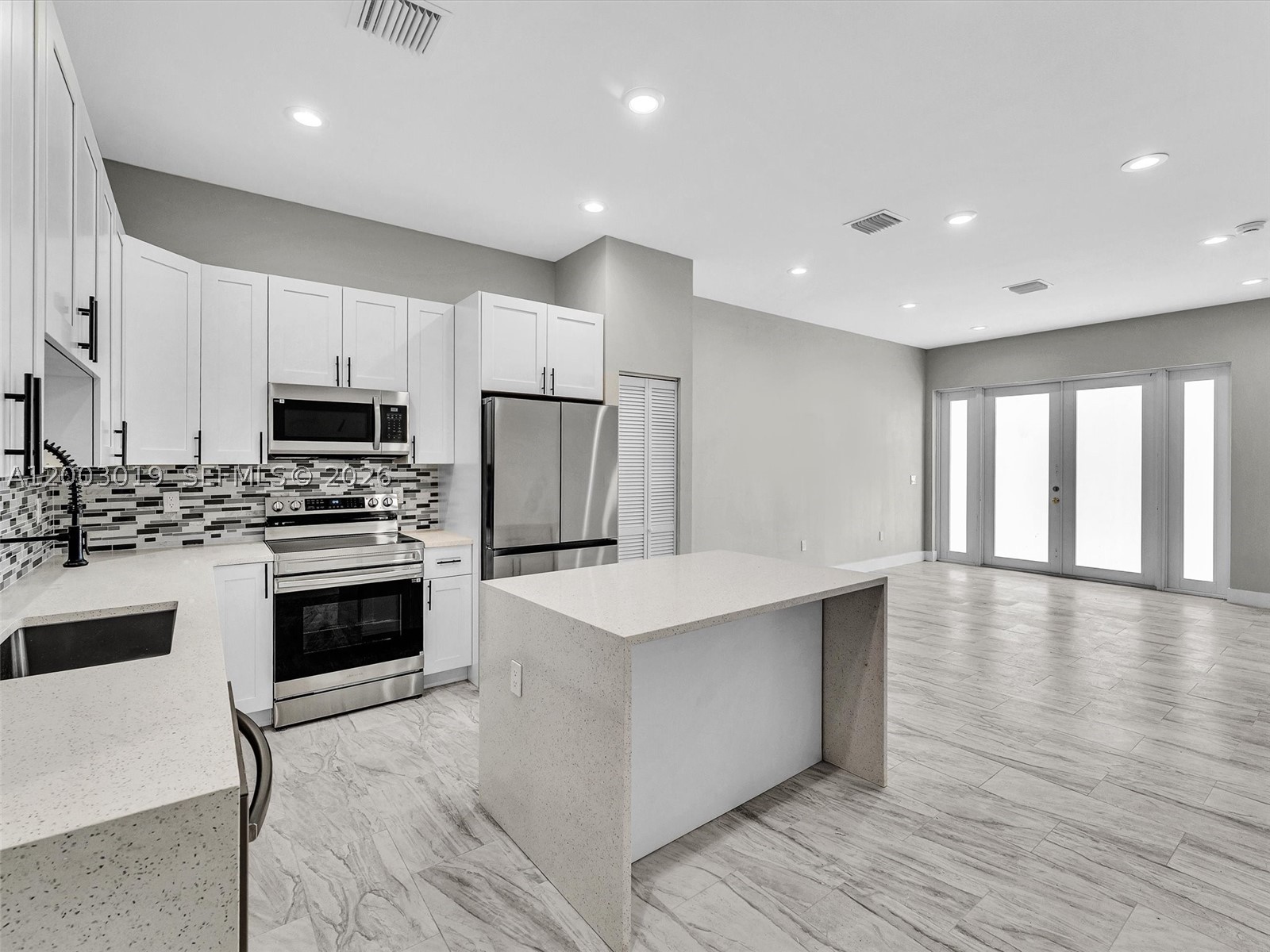 METES AND BOUNDS - Residential Income