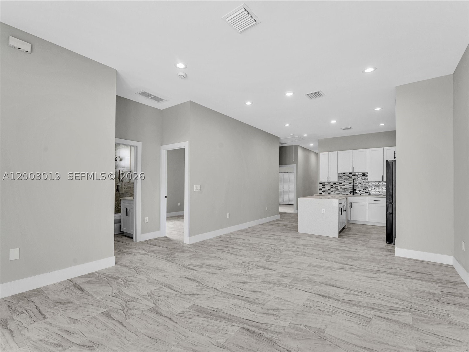 METES AND BOUNDS - Residential Income