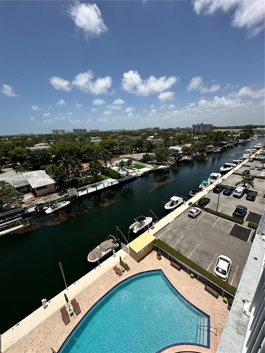 KEYSTONE TOWERS CONDO - Residential