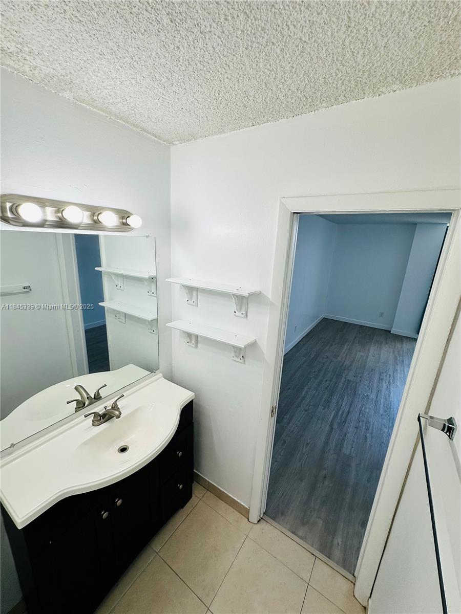 KEYSTONE TOWERS CONDO - Residential