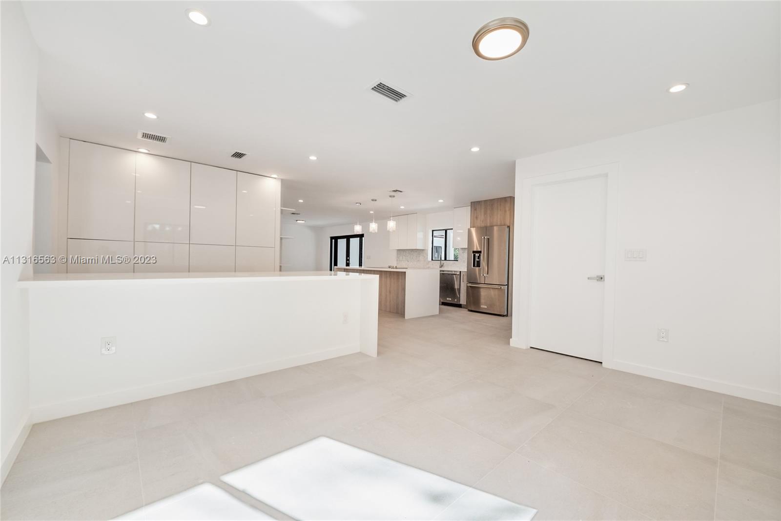 UNPLATTED - Residential