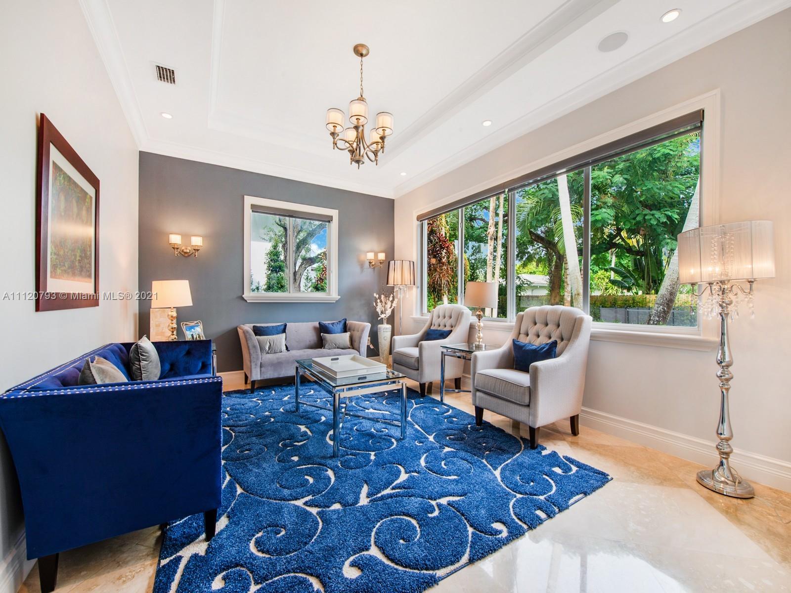 VICTORIA VILLAS - Residential