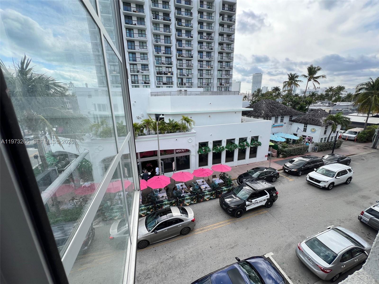 DEL RIO CONDO - Residential
