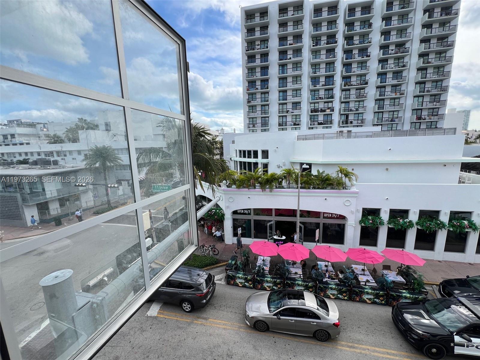 DEL RIO CONDO - Residential