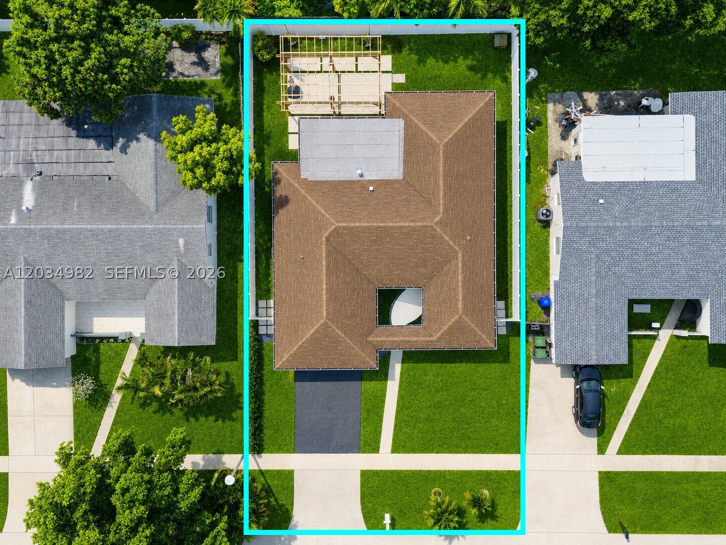 RAINBOW LAKES - Residential Lease