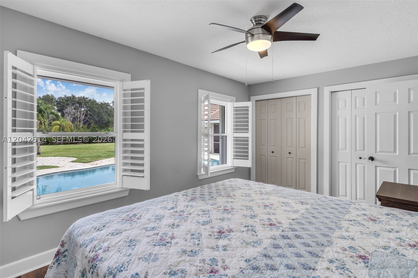 LOXAHATCHEE LAKES - Residential