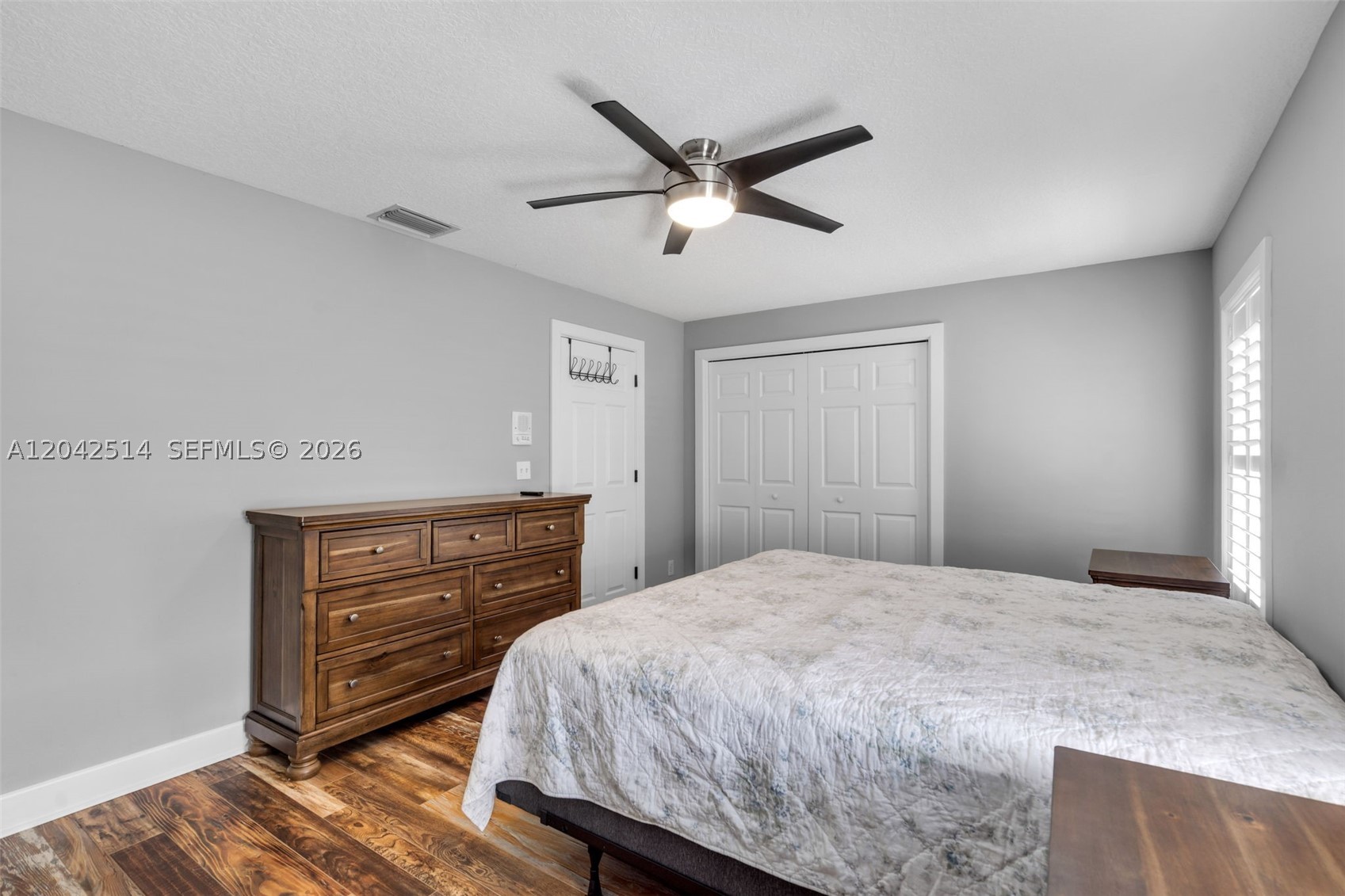 LOXAHATCHEE LAKES - Residential