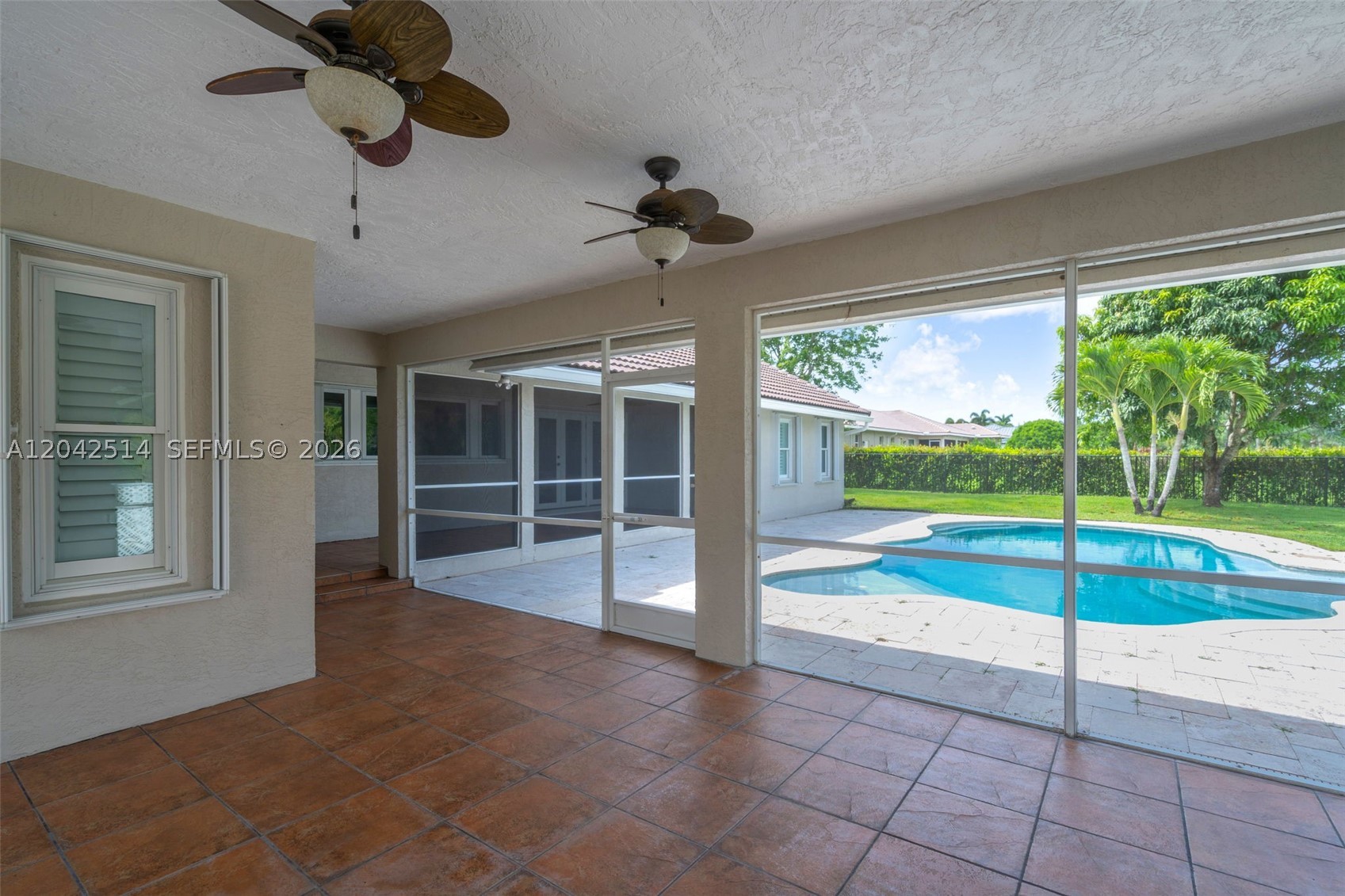 LOXAHATCHEE LAKES - Residential