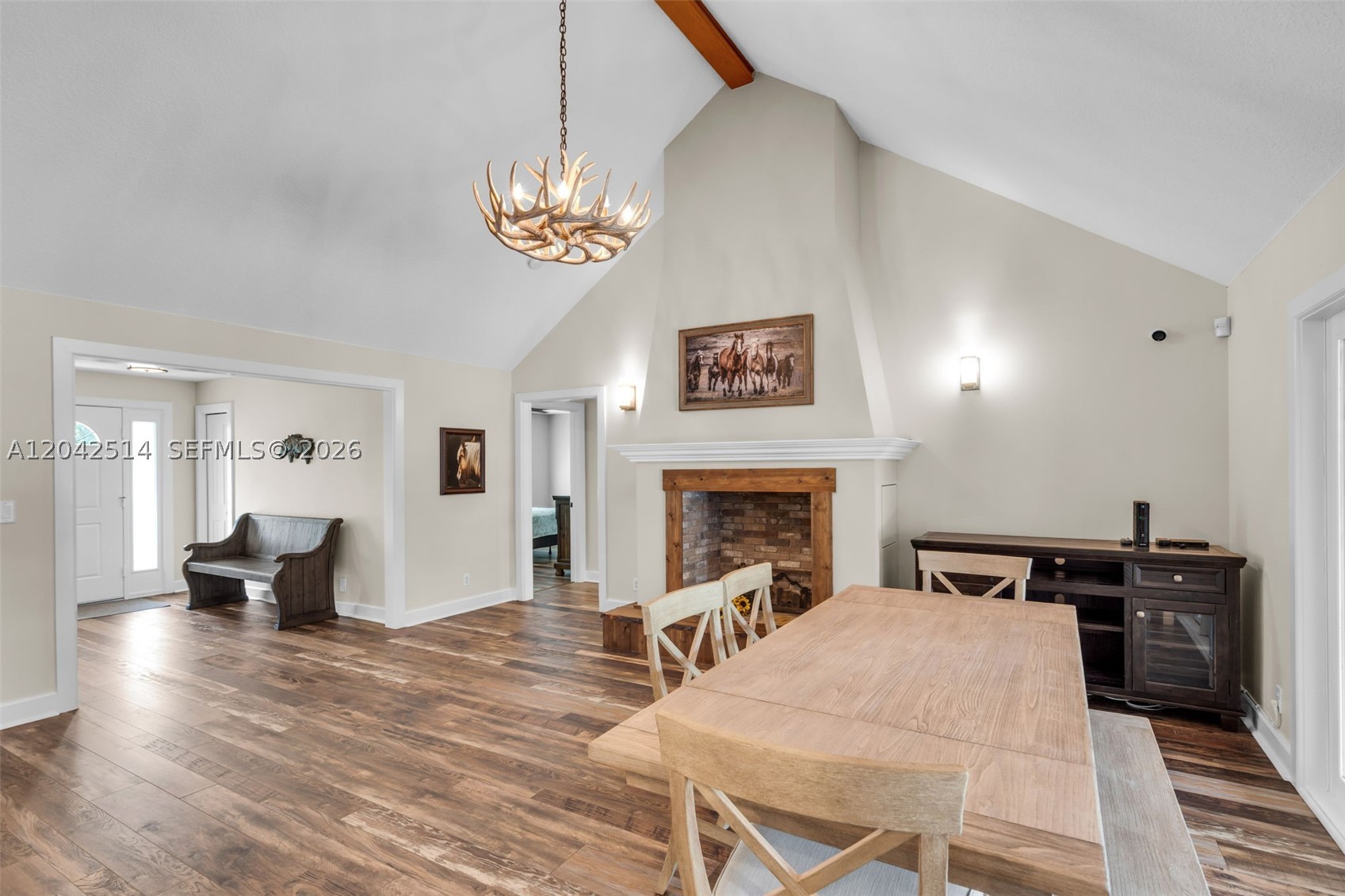 LOXAHATCHEE LAKES - Residential