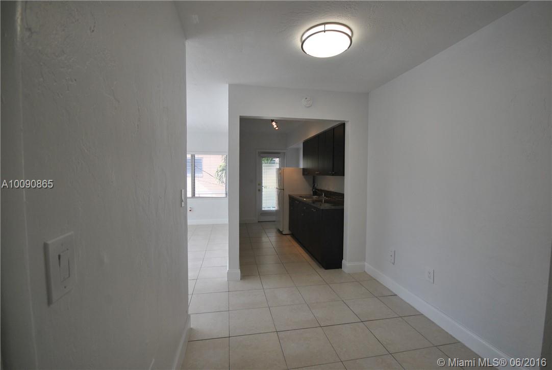 ALTOS DEL MAR NO 3 - Residential Lease
