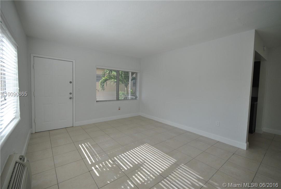 ALTOS DEL MAR NO 3 - Residential Lease