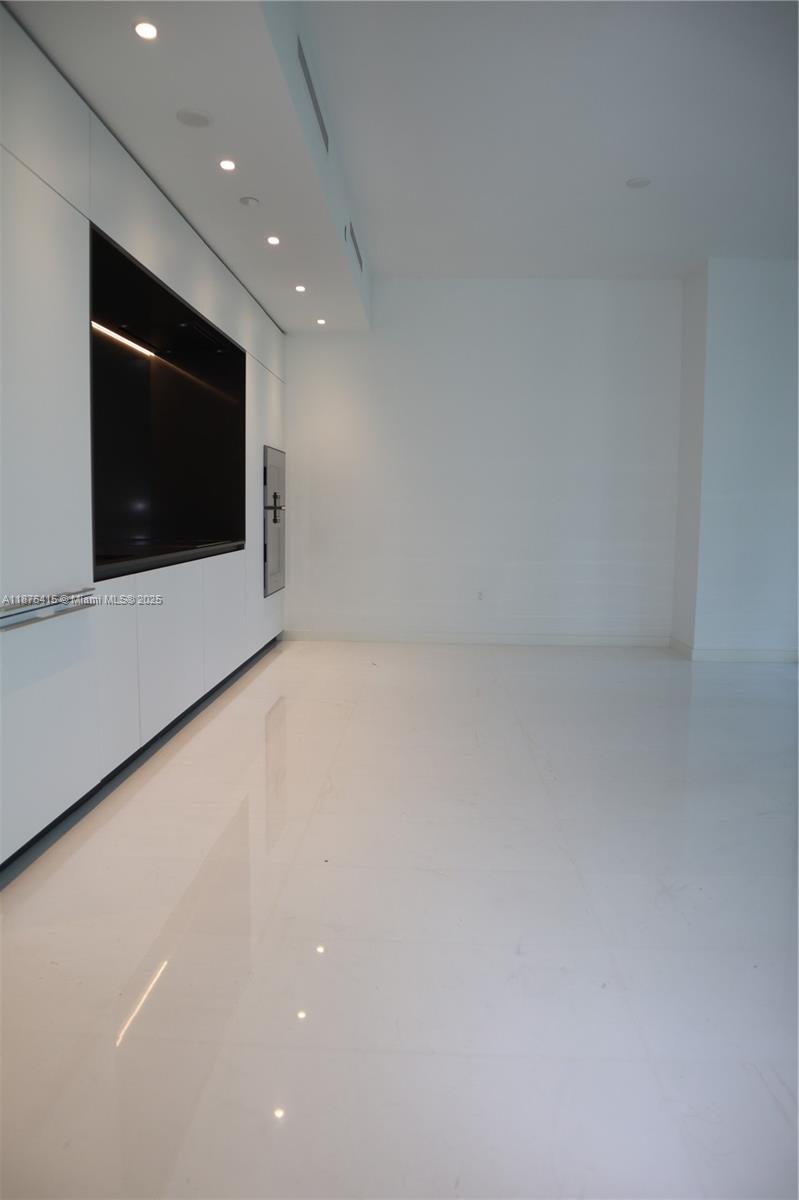 Aston Martin Residences - Residential