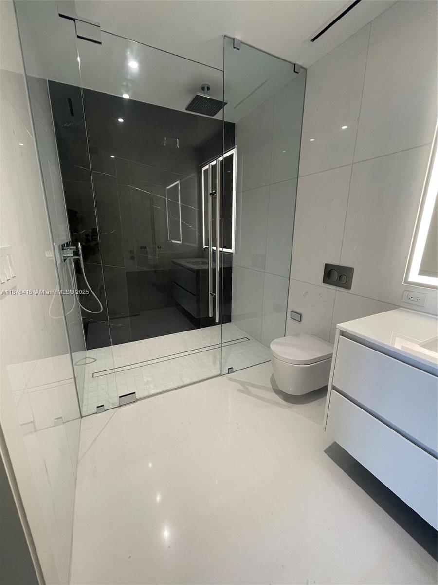 Aston Martin Residences - Residential