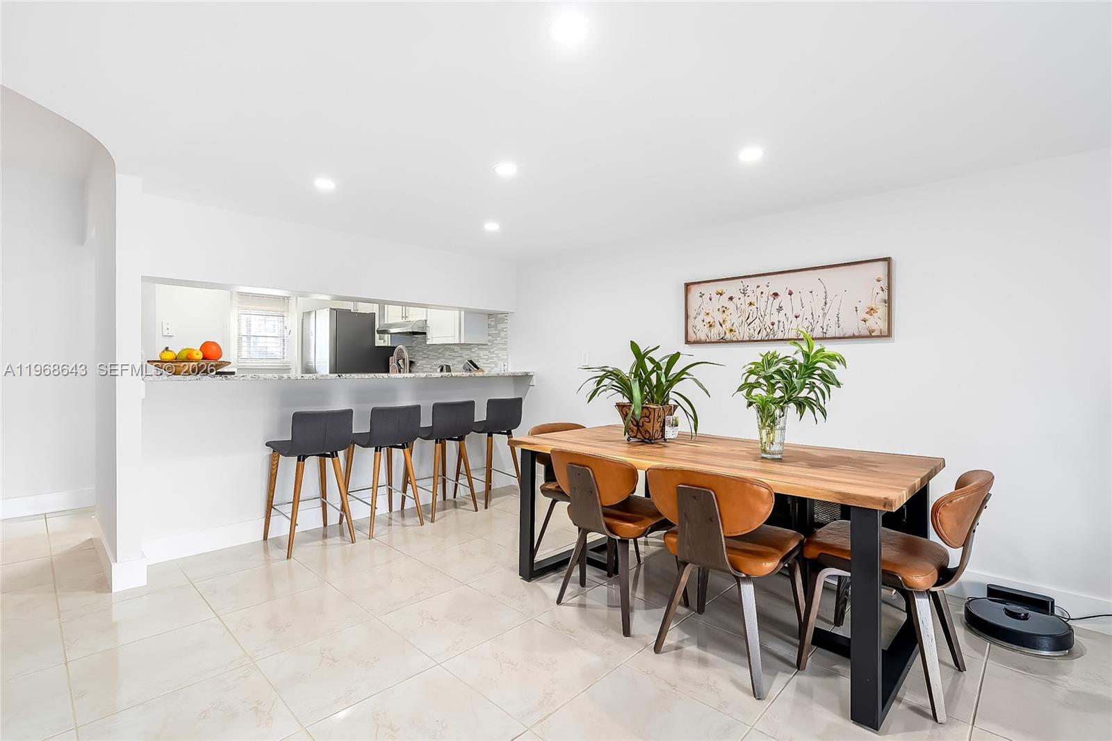 SANDPIPER CONDO - Residential
