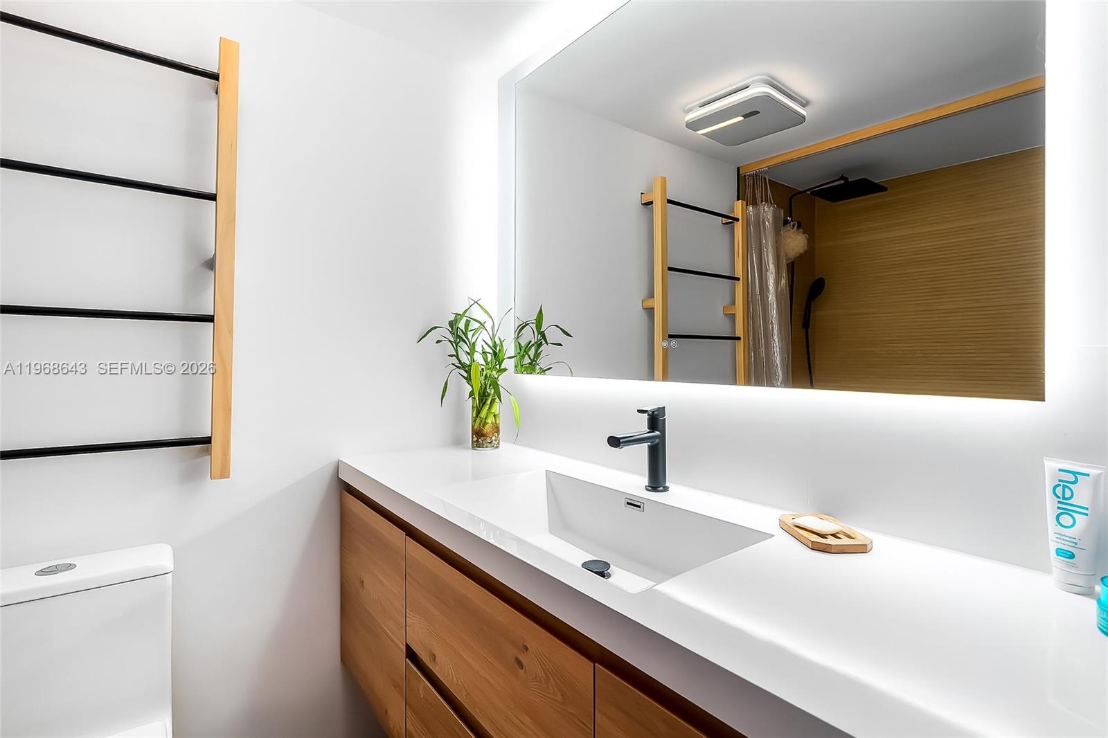 SANDPIPER CONDO - Residential