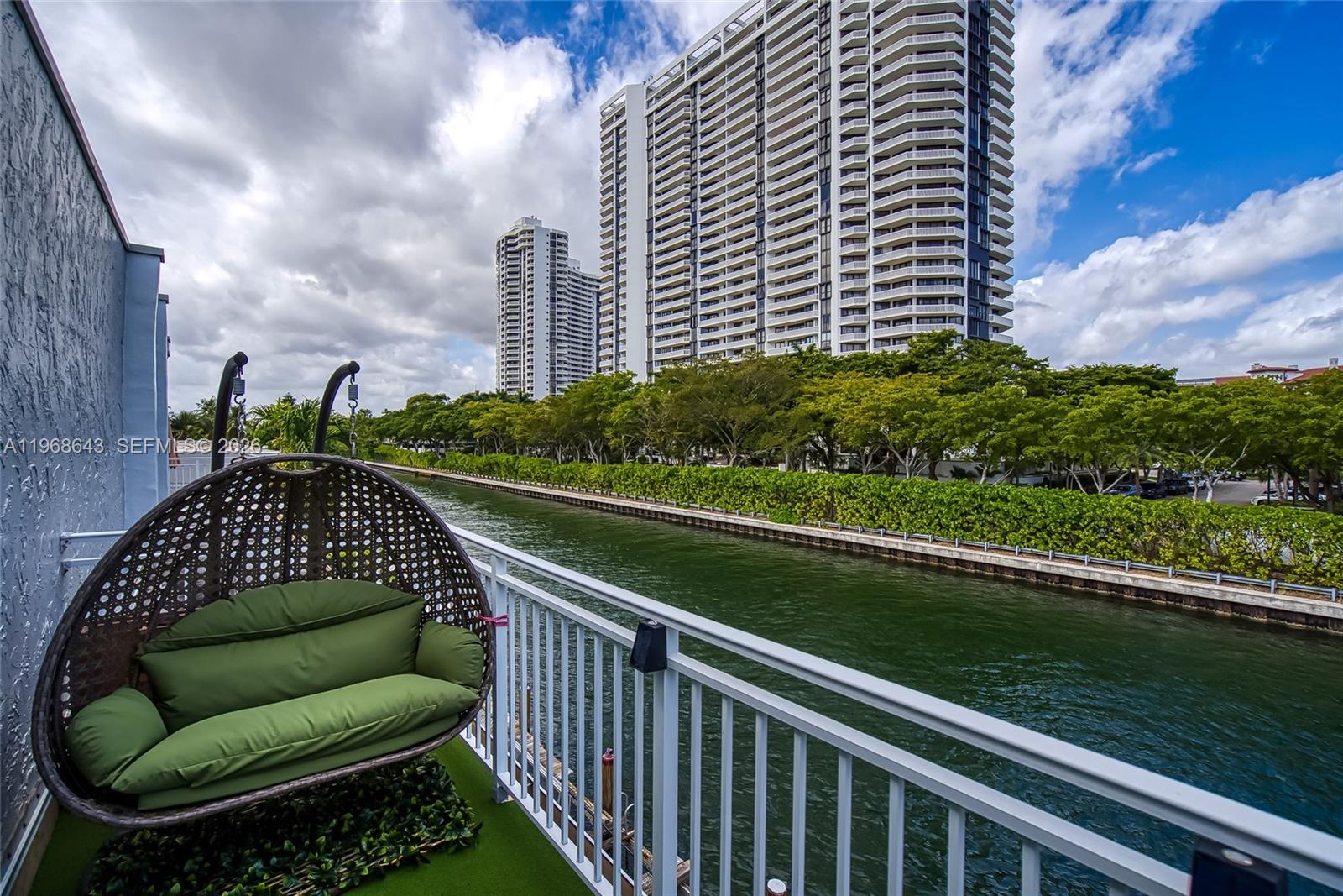 SANDPIPER CONDO - Residential