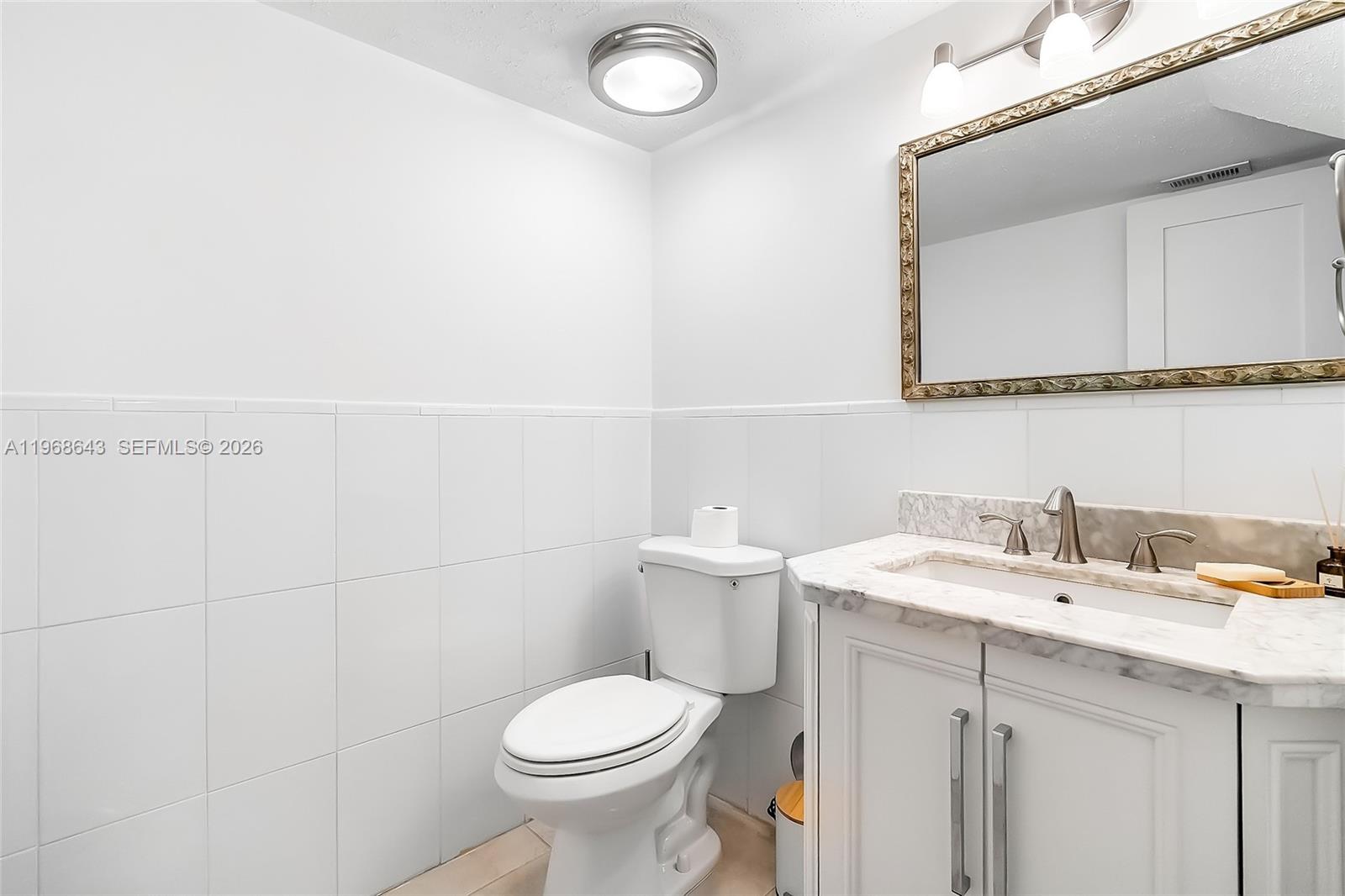 SANDPIPER CONDO - Residential