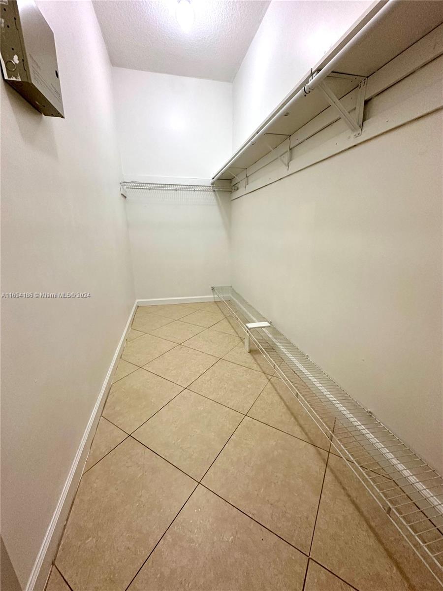 EFM ESTATES SECTIONS TWO - Residential Lease