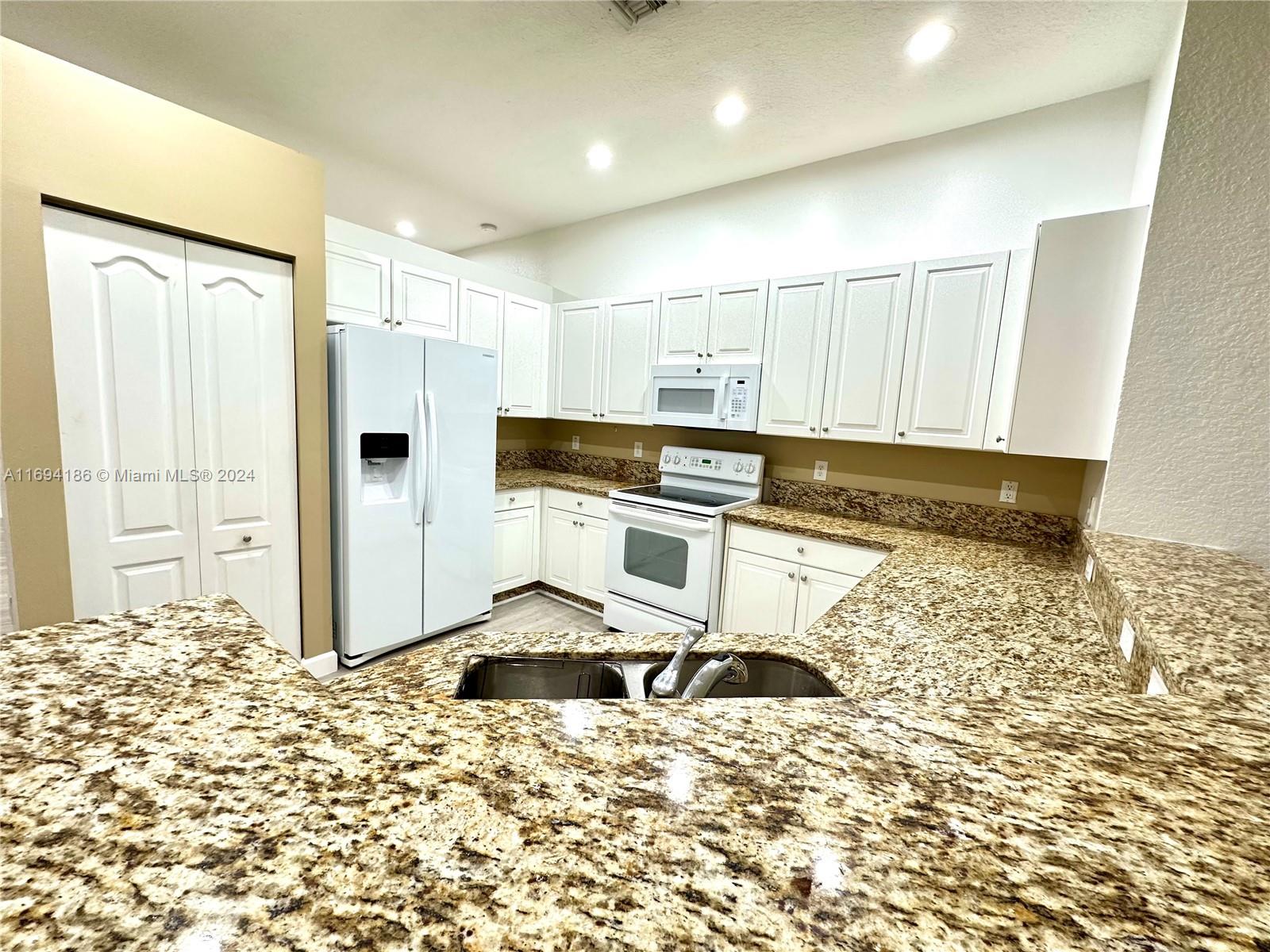 EFM ESTATES SECTIONS TWO - Residential Lease