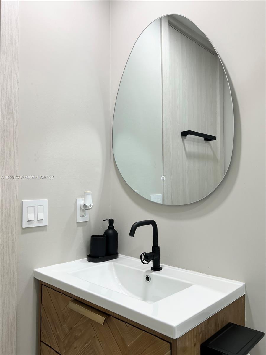 NAUTILUS EXTENSION - Residential Lease