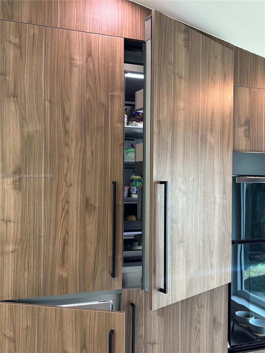 NAUTILUS EXTENSION - Residential Lease