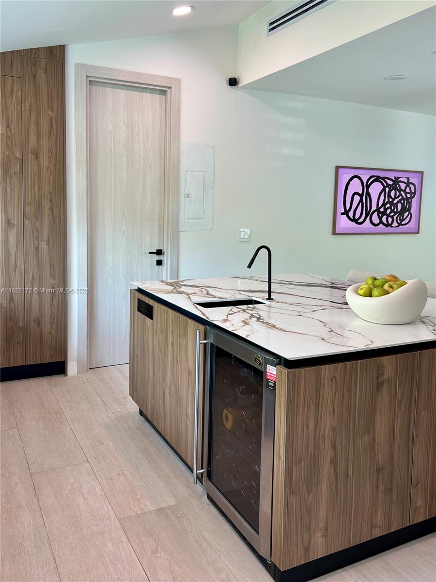 NAUTILUS EXTENSION - Residential Lease