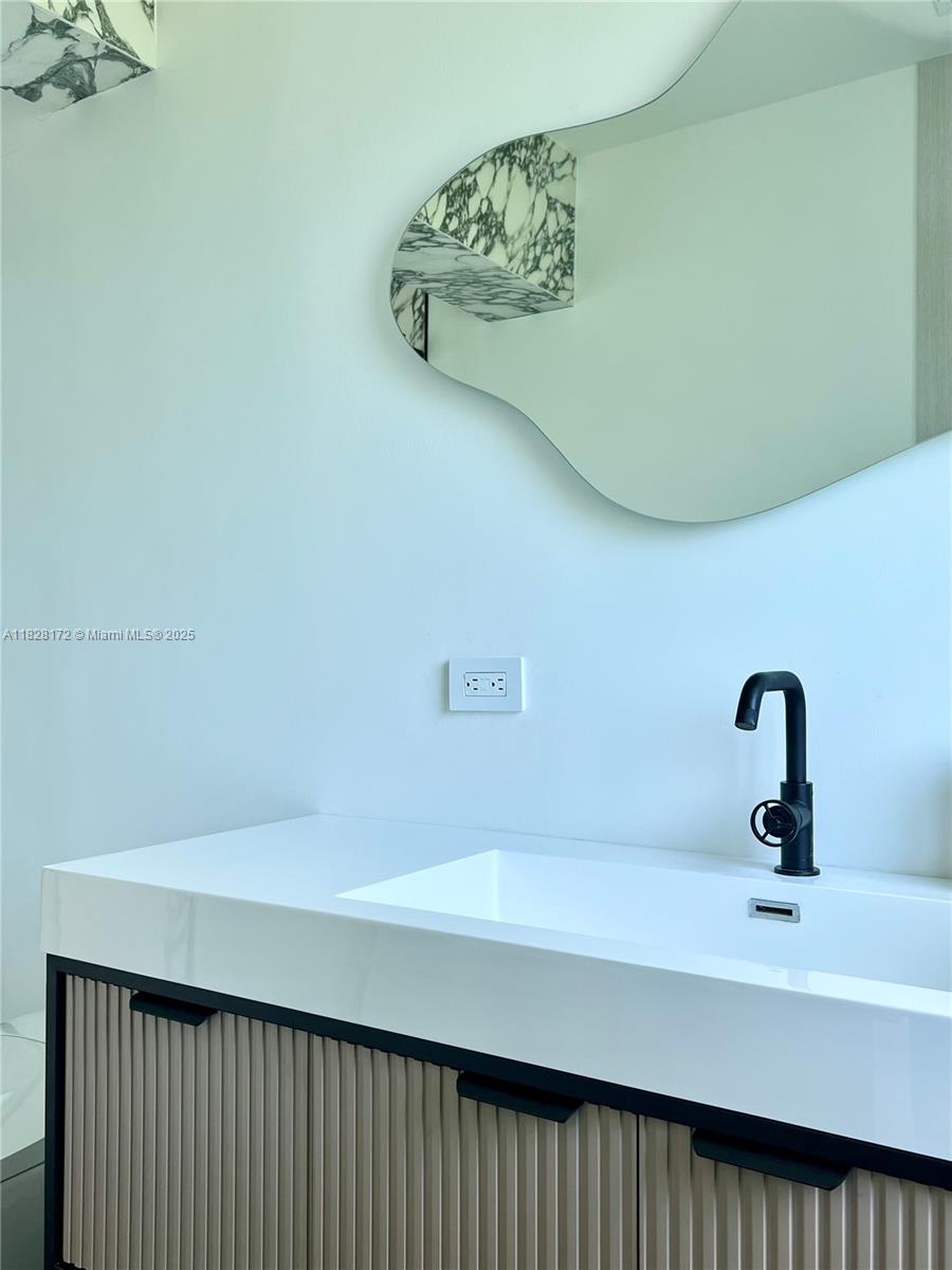 NAUTILUS EXTENSION - Residential Lease