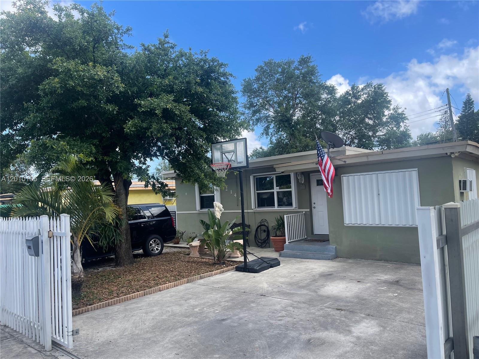 Beautiful home! Without monthly HOA fees, making it an excellent choice. This property is a 2 BED, 1 BATH and has an income generating efficiency from 1 tenant. The roof was replaced in 2020. The interior is charming and cozy, the exterior comes with a huge backyard with covered terrace for entertainment or simply to take a breath of fresh air. The shed in the backyard will be left on the property for the new owners! Property has hurricane shutters all around and is fenced! This will not last!