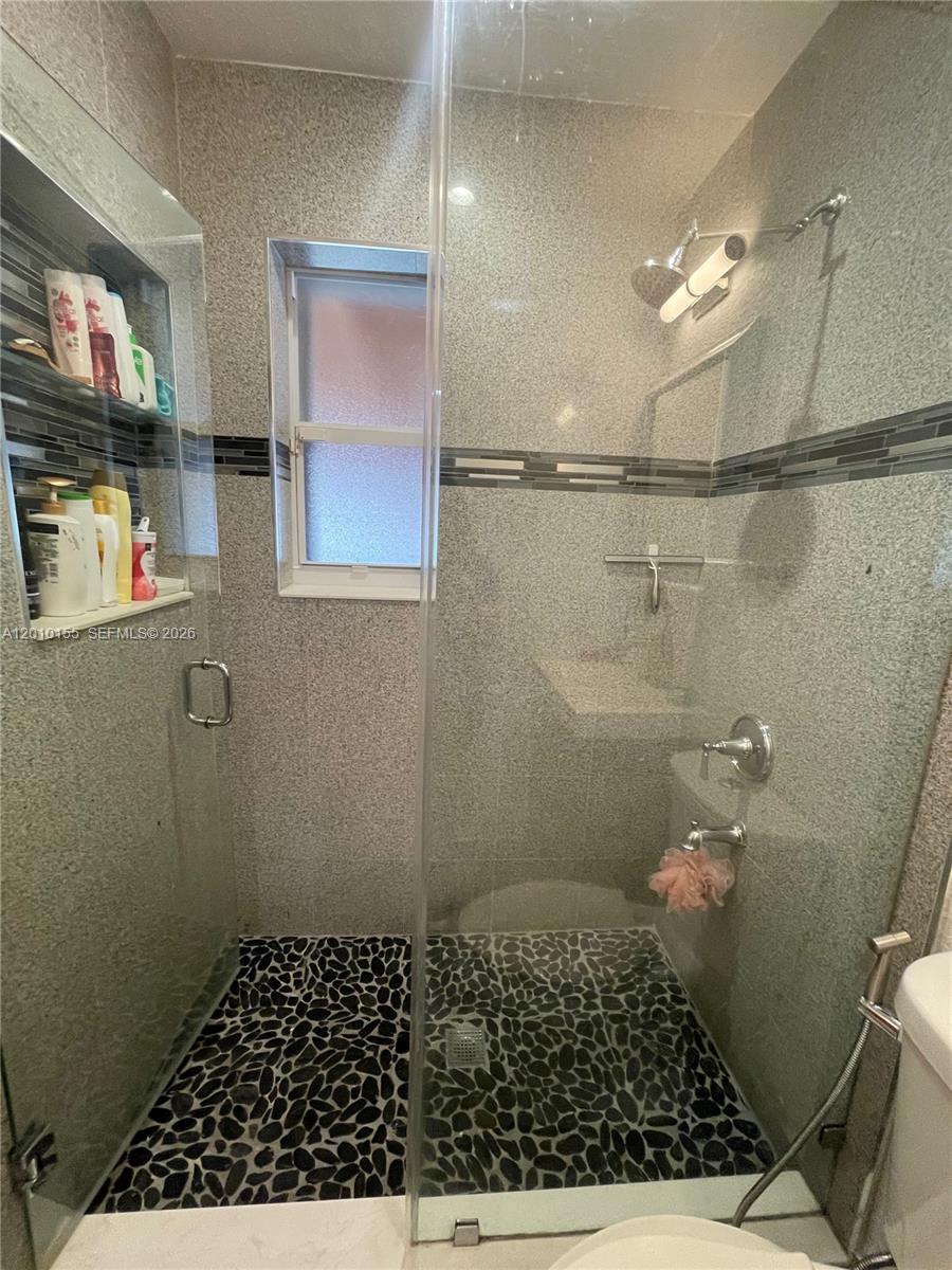 EVERGLADES AVE HTS ADDN - Residential