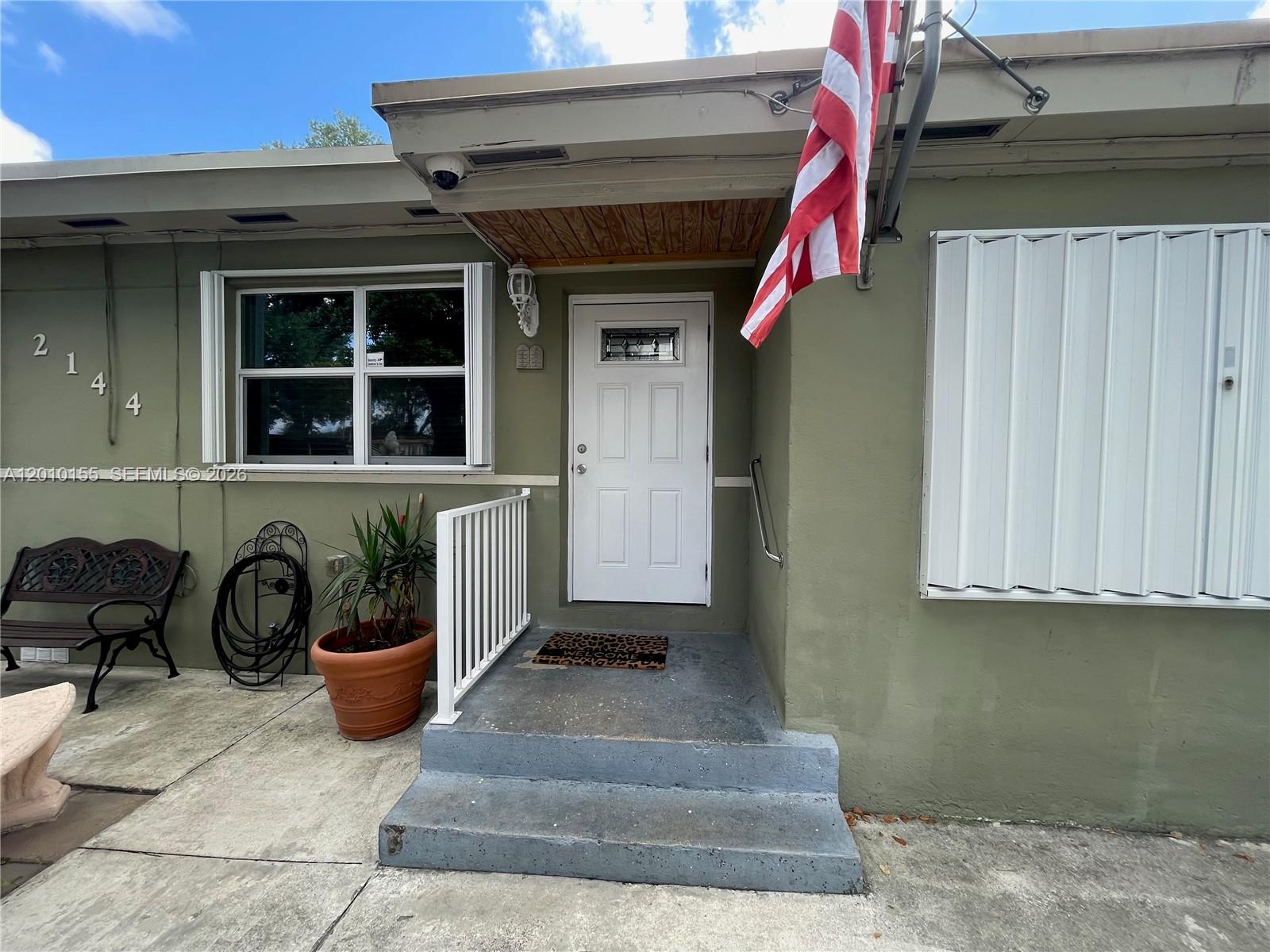 EVERGLADES AVE HTS ADDN - Residential