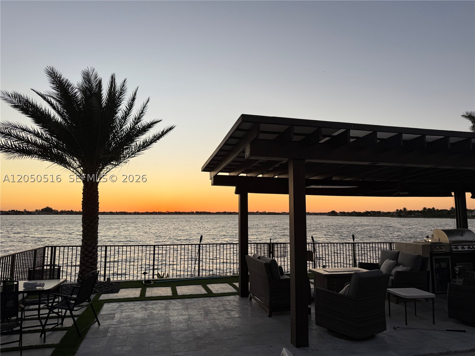 SUNSET FALLS PLAT 1 - Residential
