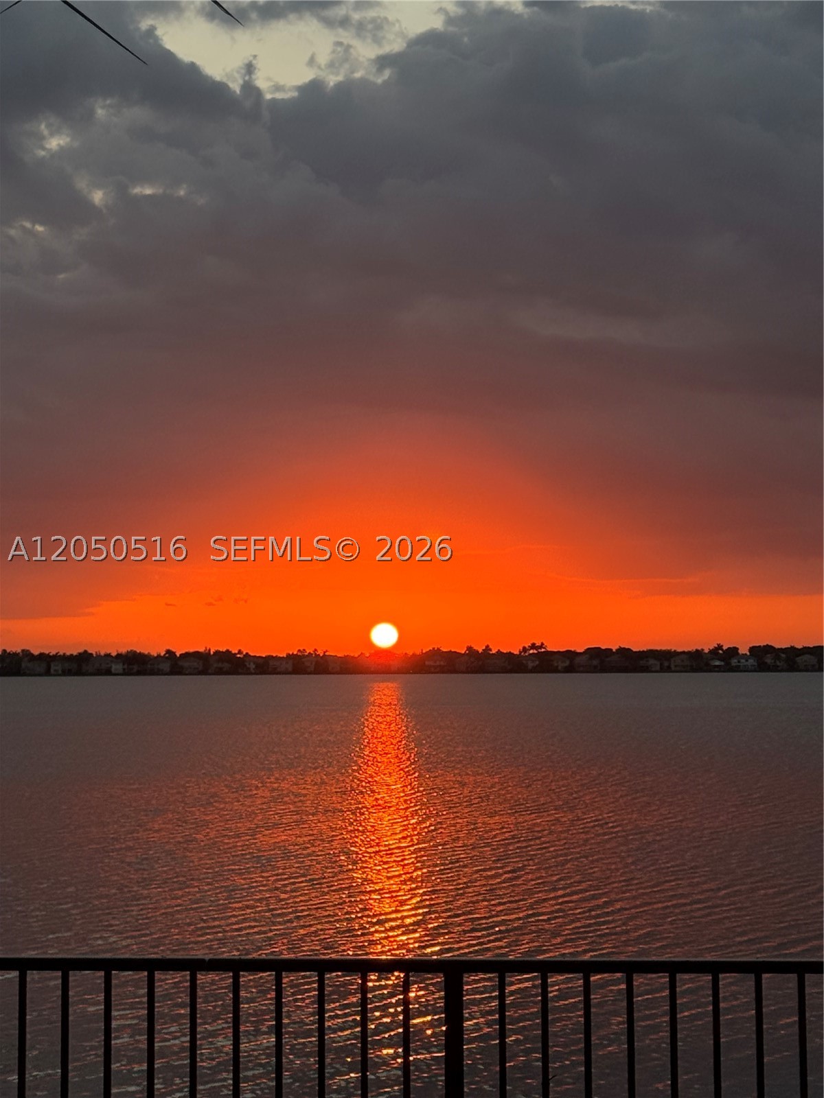 SUNSET FALLS PLAT 1 - Residential