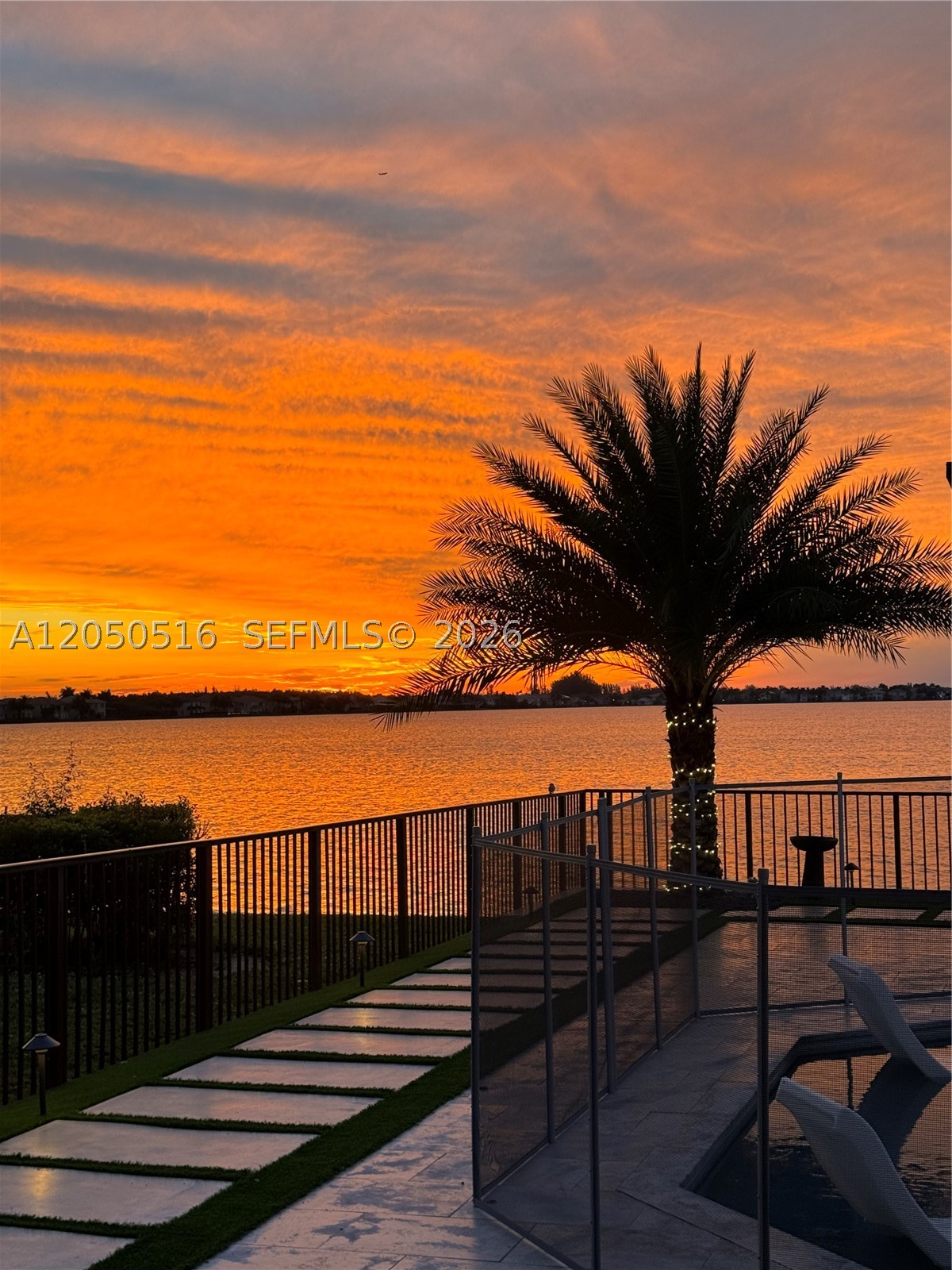 SUNSET FALLS PLAT 1 - Residential