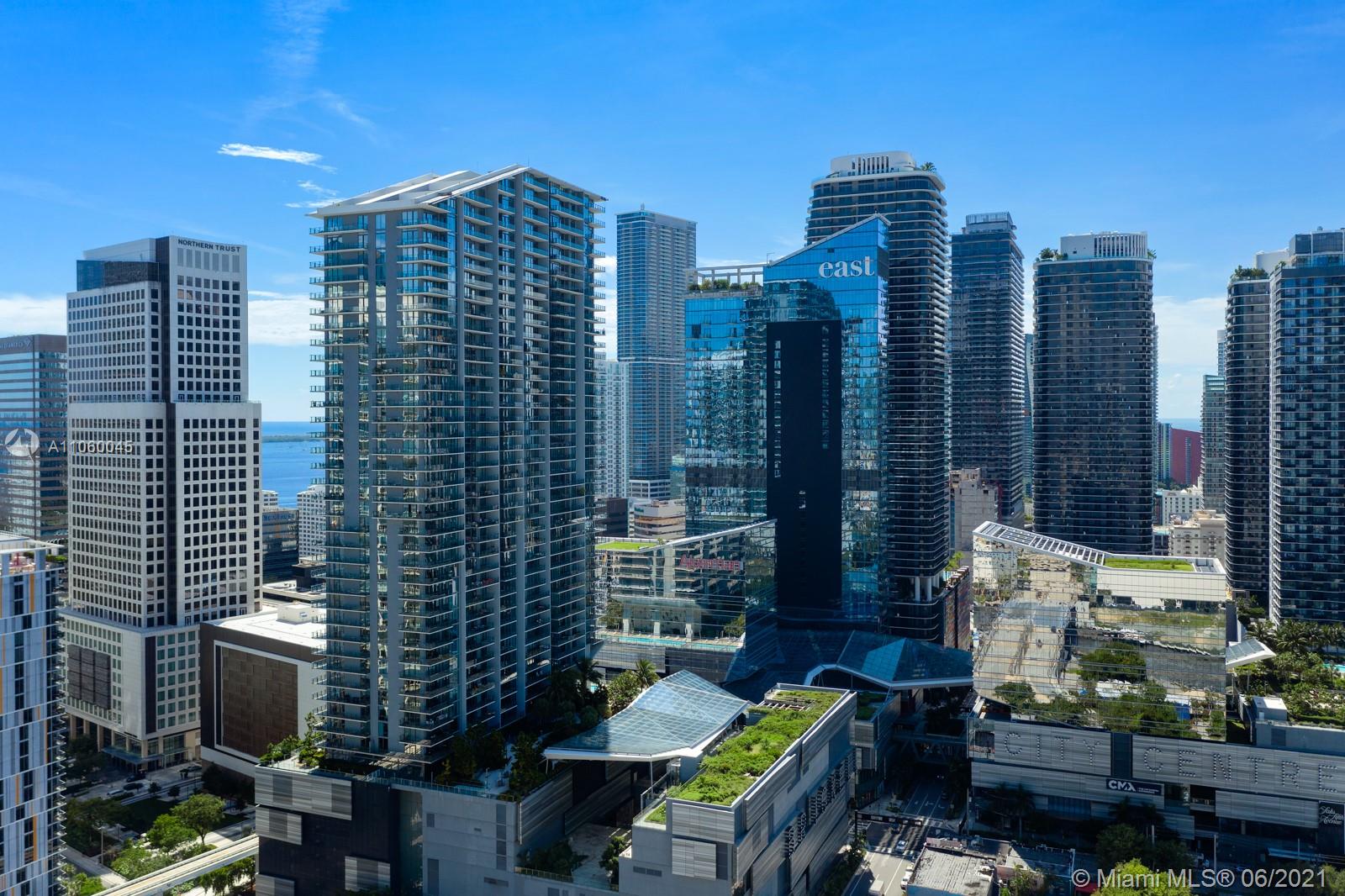 REACH CONDO - Residential