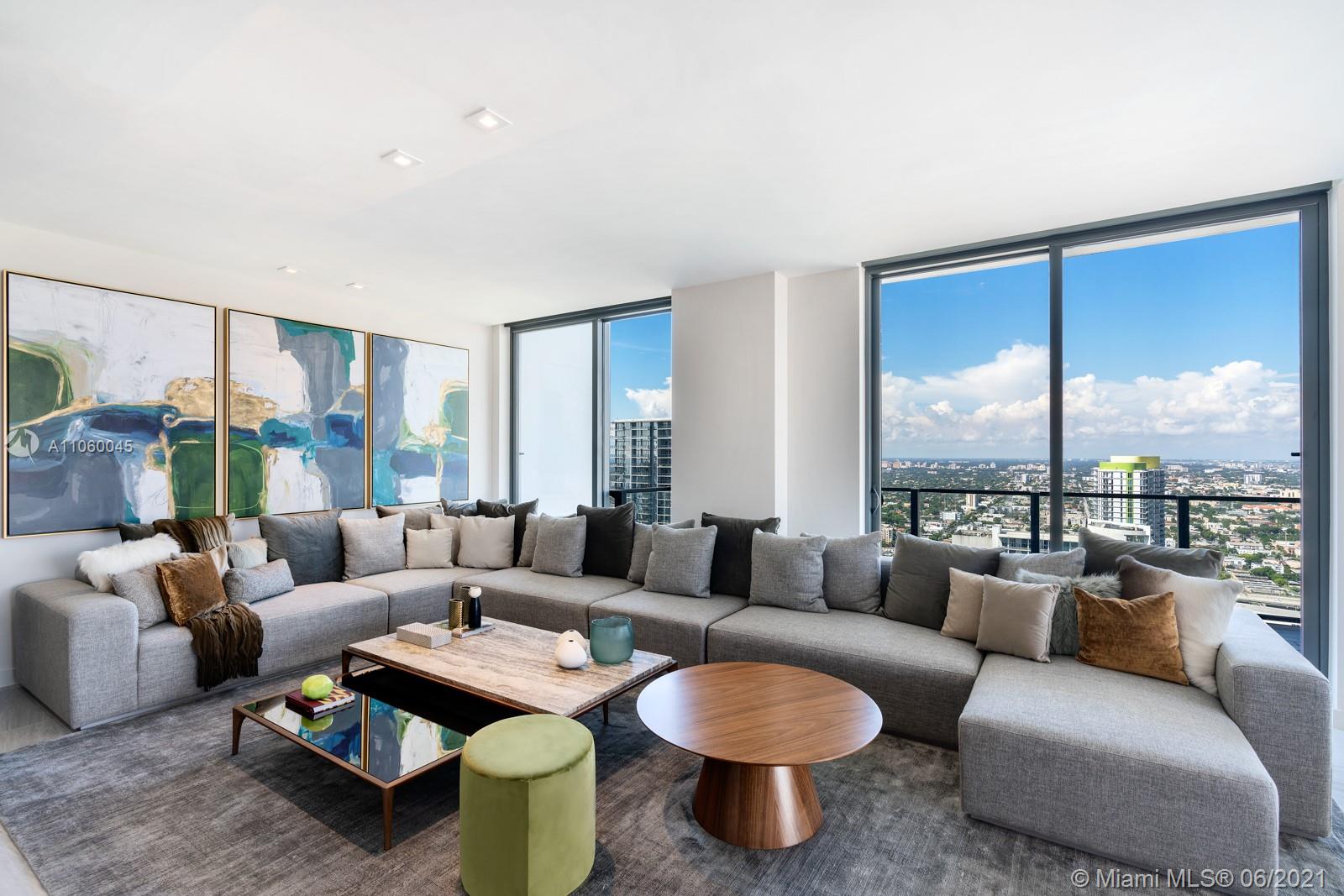 REACH CONDO - Residential