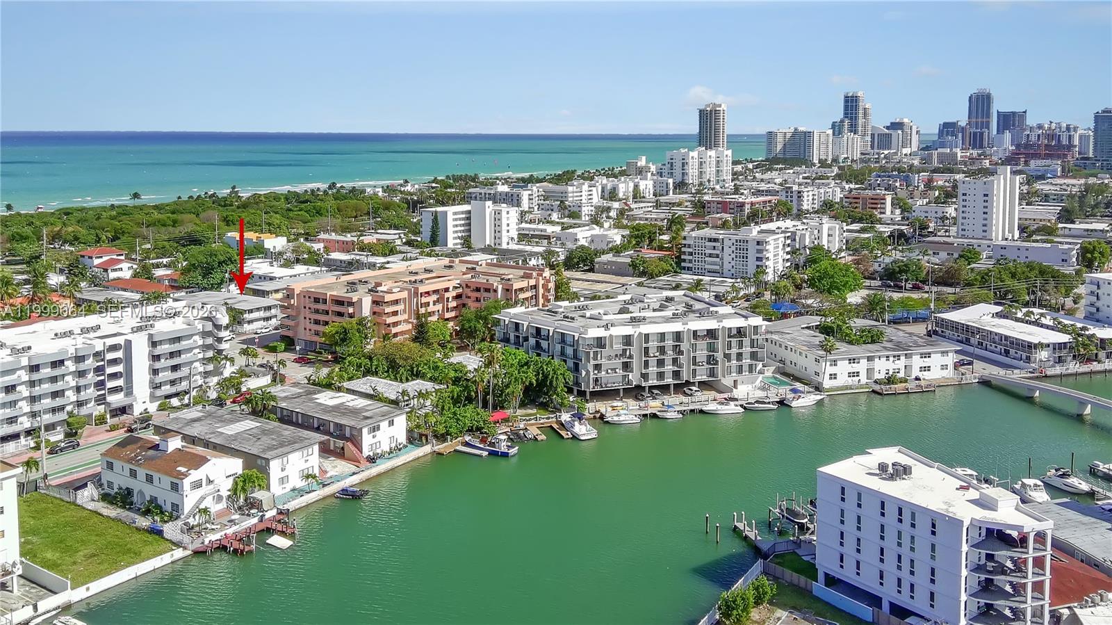 ORLEANS HOUSE CONDO - Residential