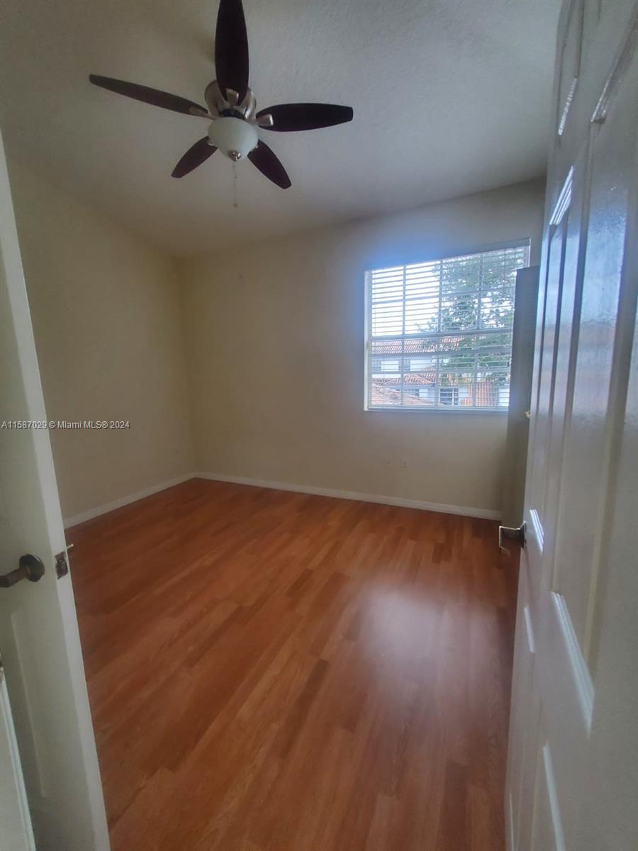 VILLAS DE TUSCANY CONDO - Residential Lease
