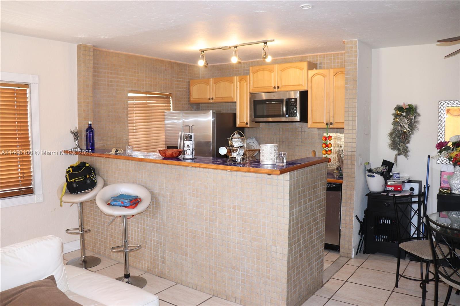 OCEAN BEACH ADDN NO 3 - Residential Lease
