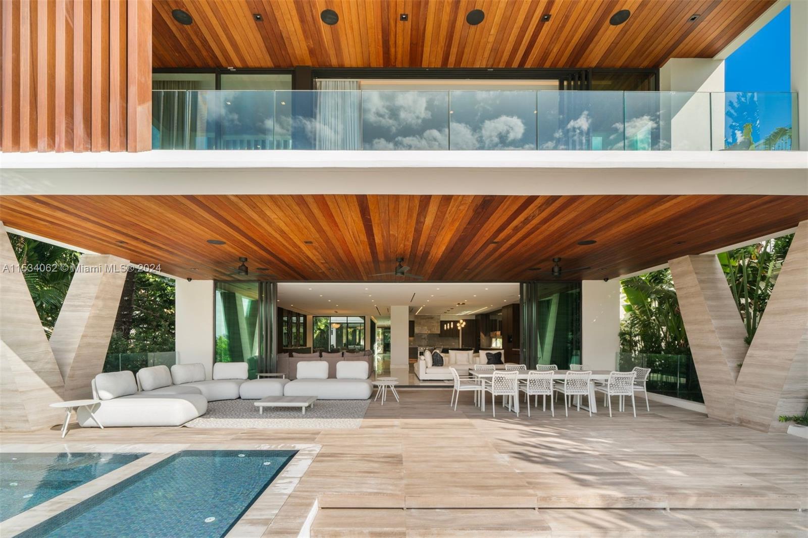 ALTOS DEL MAR NO 5 - Residential