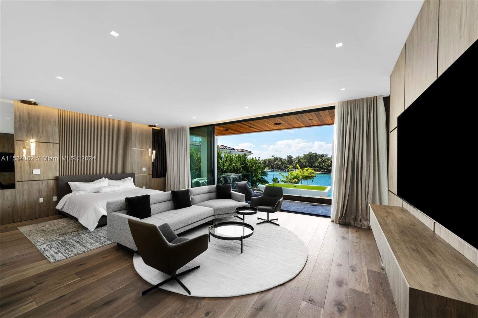 ALTOS DEL MAR NO 5 - Residential