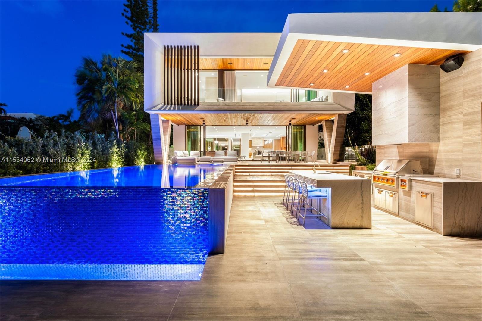 ALTOS DEL MAR NO 5 - Residential