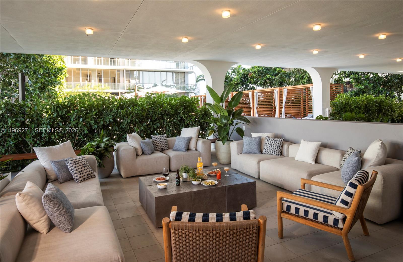 2655 SOUTH BAYSHORE DRIVE - Residential