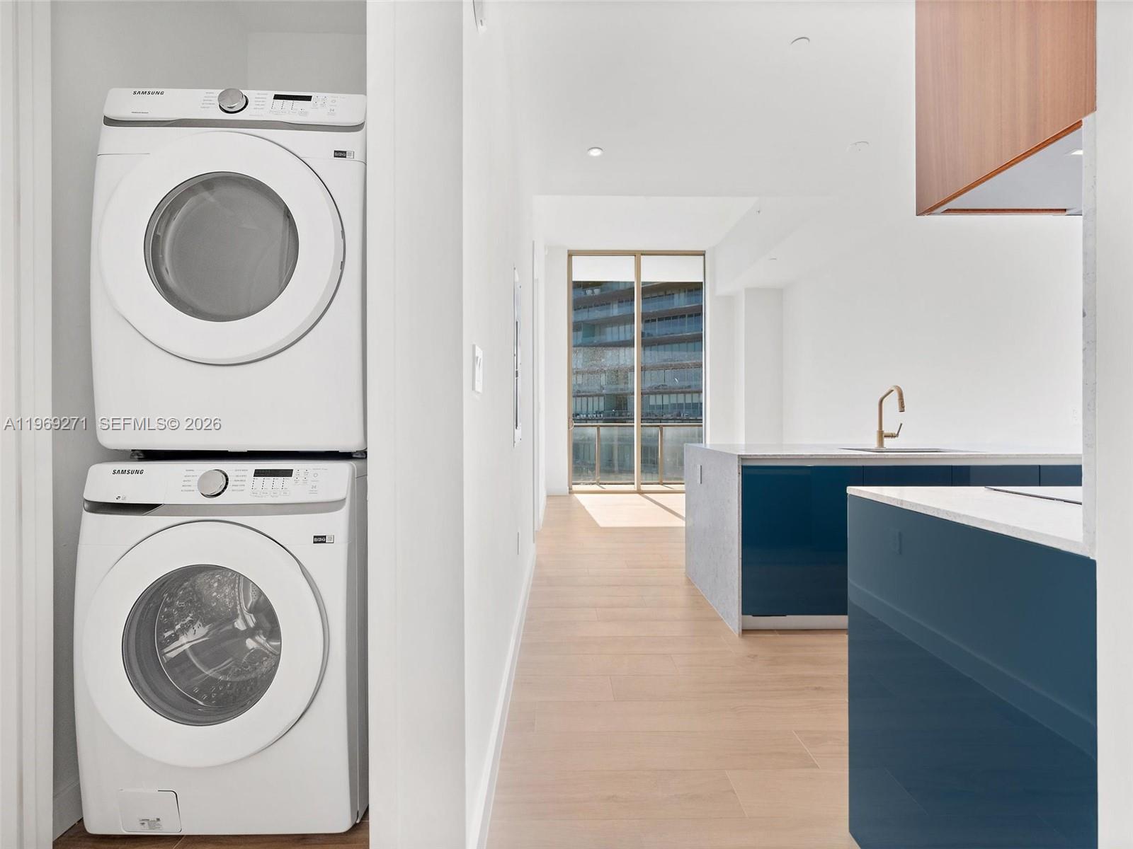 2655 SOUTH BAYSHORE DRIVE - Residential
