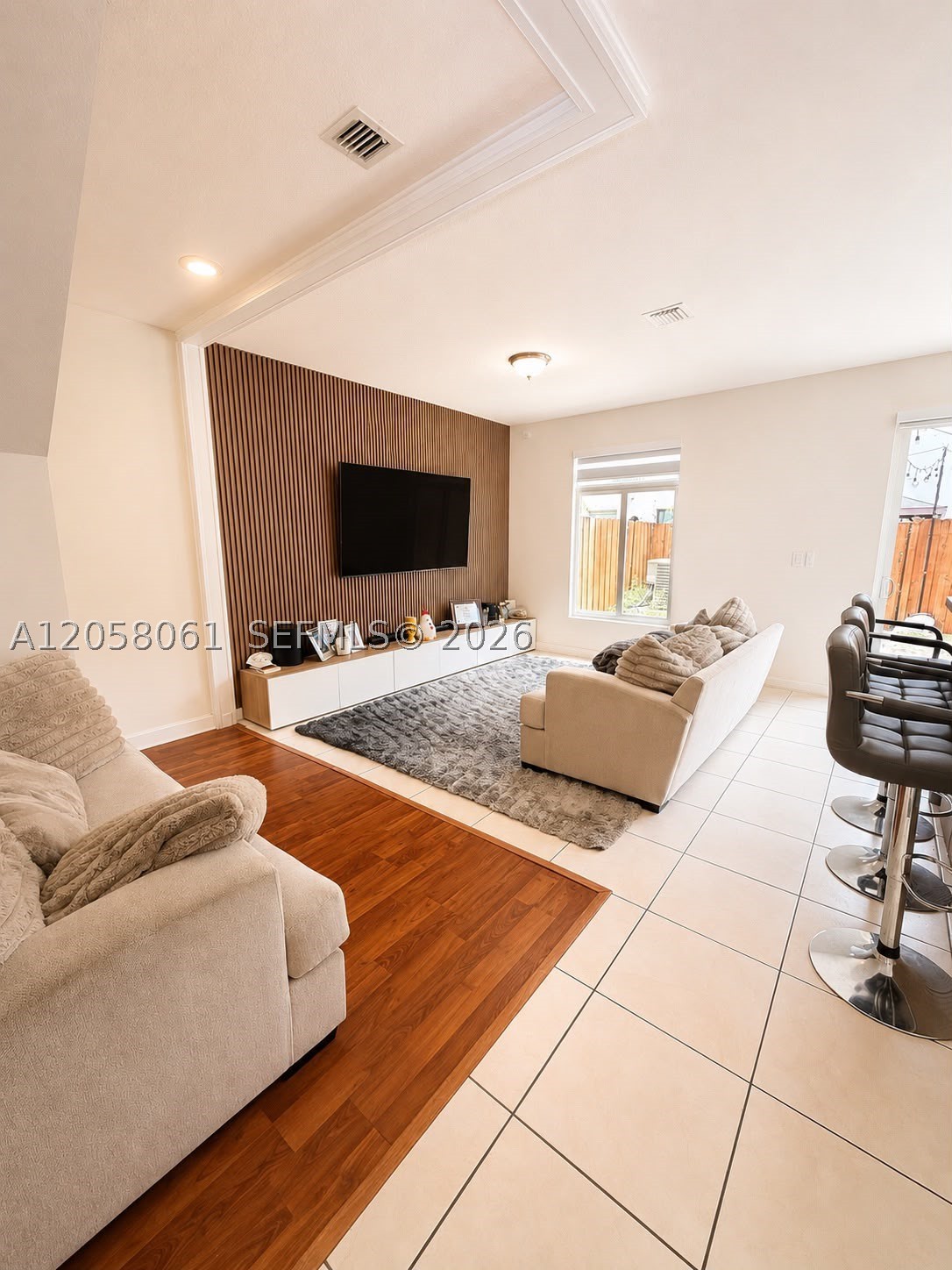 DORAL NORTHEAST TOWNHOMES - Residential