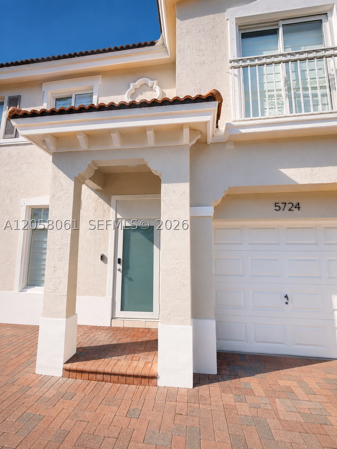 DORAL NORTHEAST TOWNHOMES - Residential