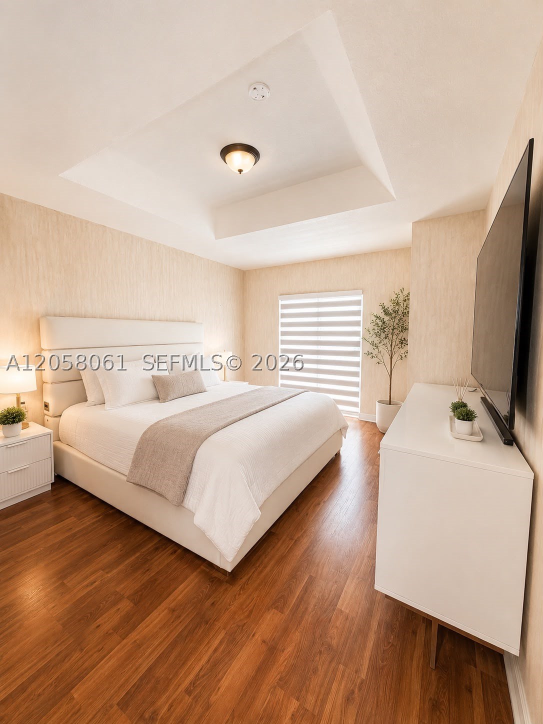 DORAL NORTHEAST TOWNHOMES - Residential