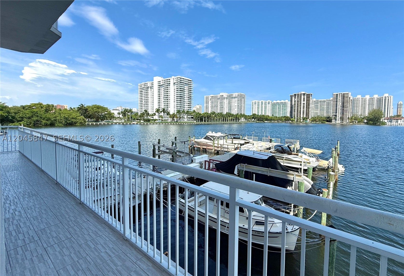 DEL PRADO MARINA - Residential