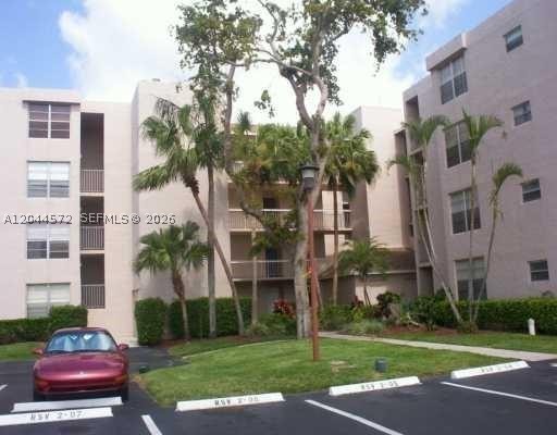 TANGERINE CONDOMINIUM ONE - Residential