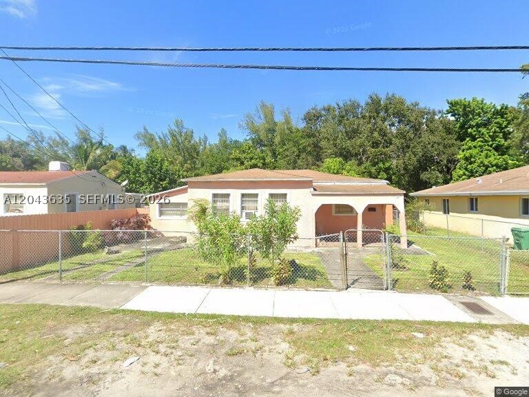 EDISON HEIGHTS - Residential